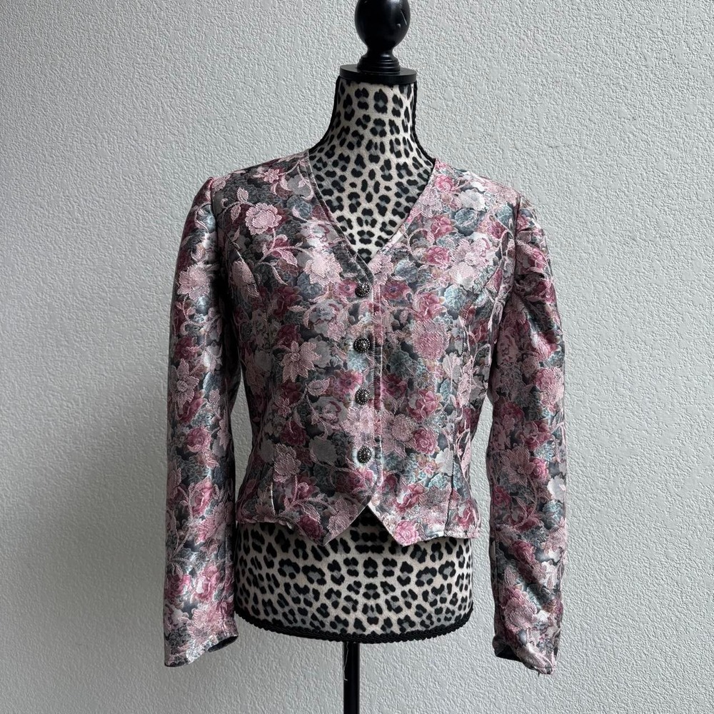 Pink floral jacquard blazer
